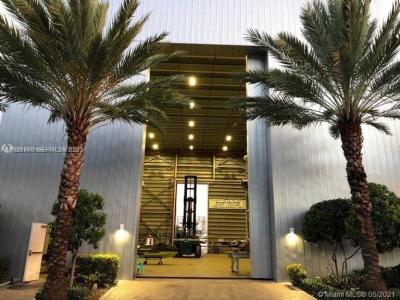 400 Sunny Isles Blvd DD414, Sunny Isles Beach, Florida 33160