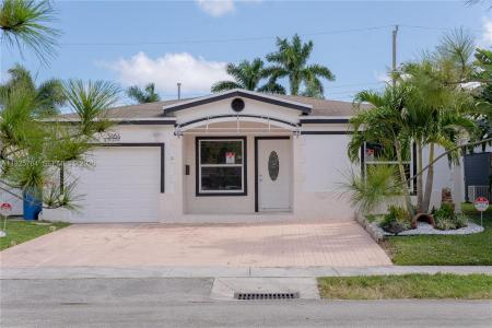 5464 NE 3rd Ave, Oakland Park, فلوريدا 33334, الولايات المتحدة
