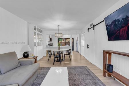 10080 SW 77th Ct, Miami, Florida 33156, USA