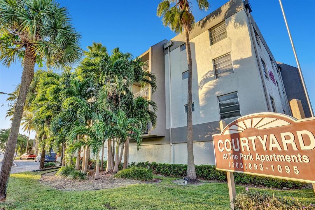 1595 NE 135th St 334, North Miami, Floride 33161, États-Unis
