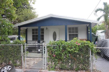 5575 NE 3rd Ave, Miami, Florida 33137, USA