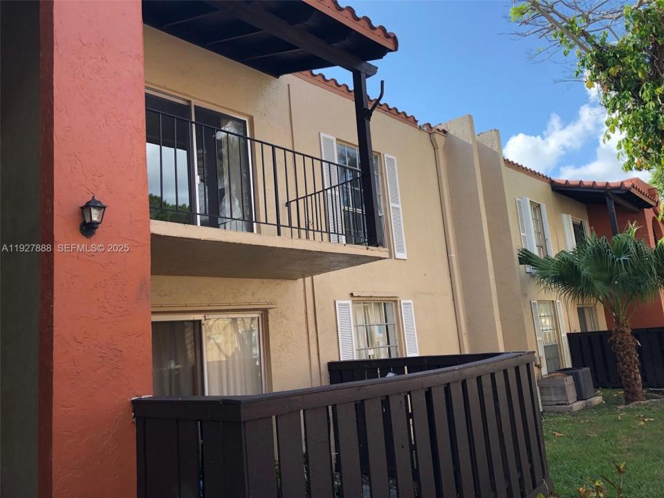 10744 N Kendall Dr M-16, Miami, Floride 33176, États-Unis