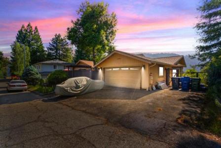 Crows Nest Drive, Boulder Creek, カリフォルニア 95006, アメリカ合衆国