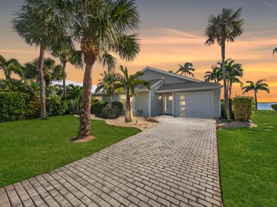 3961 NE Breakwater Drive, Jensen Beach, Florida 34957