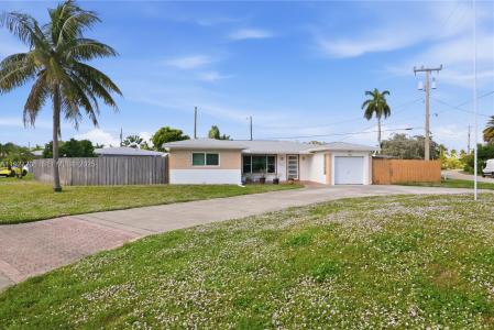 1441 NE 42nd St, Oakland Park, Florida 33334, USA