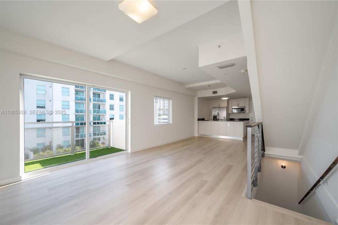 1712 SW 2nd Ave 802, Miami, Floryda 33129, USA