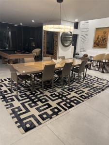 2000 S Bayshore Dr 46, Miami, Florida 33133, USA