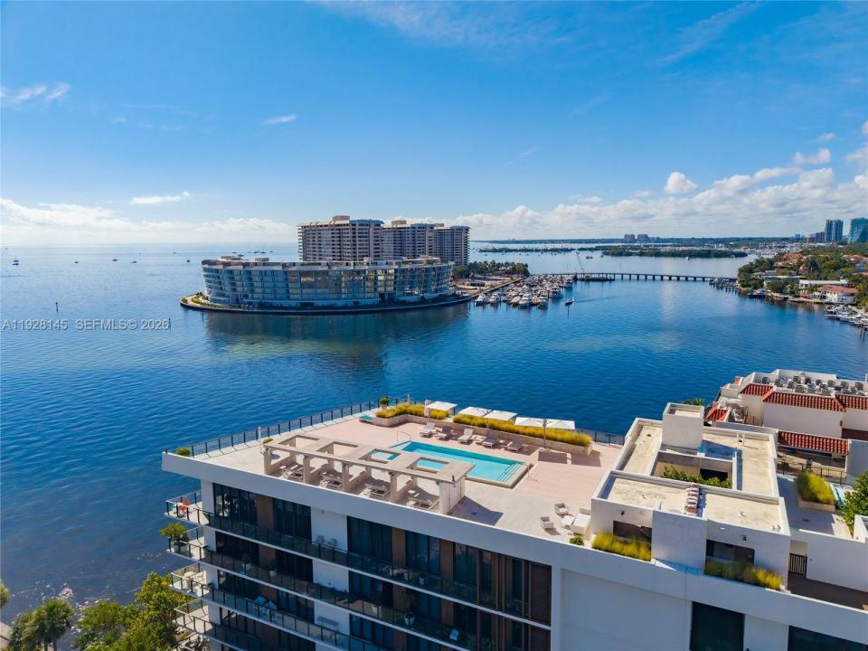 3581 E Glencoe St 403, Miami, Floride 33133, États-Unis