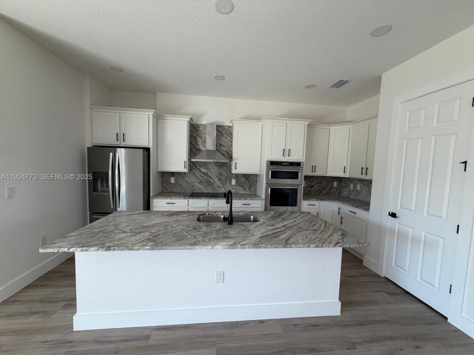 13 lateen Sail Dr., Florida 33946, Stati Uniti