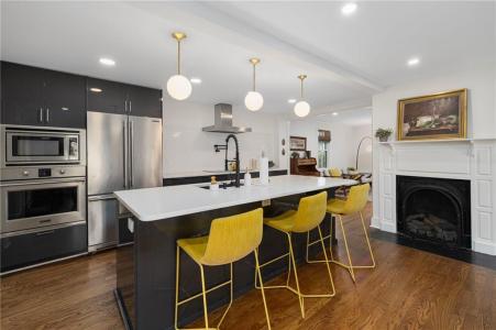 23 Mt. Vernon Street, Newport, RI 02840, USA