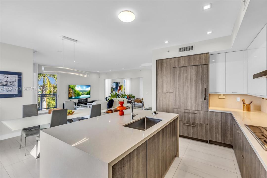 6100 N Ocean Dr 3N, Hollywood, Florida 33019, USA