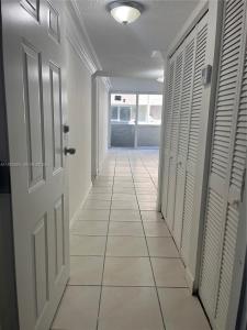 10000 nw 80 ct 2301, Hialeah Gardens, פלורידה 3301, ארצות הברית של אמריקה 