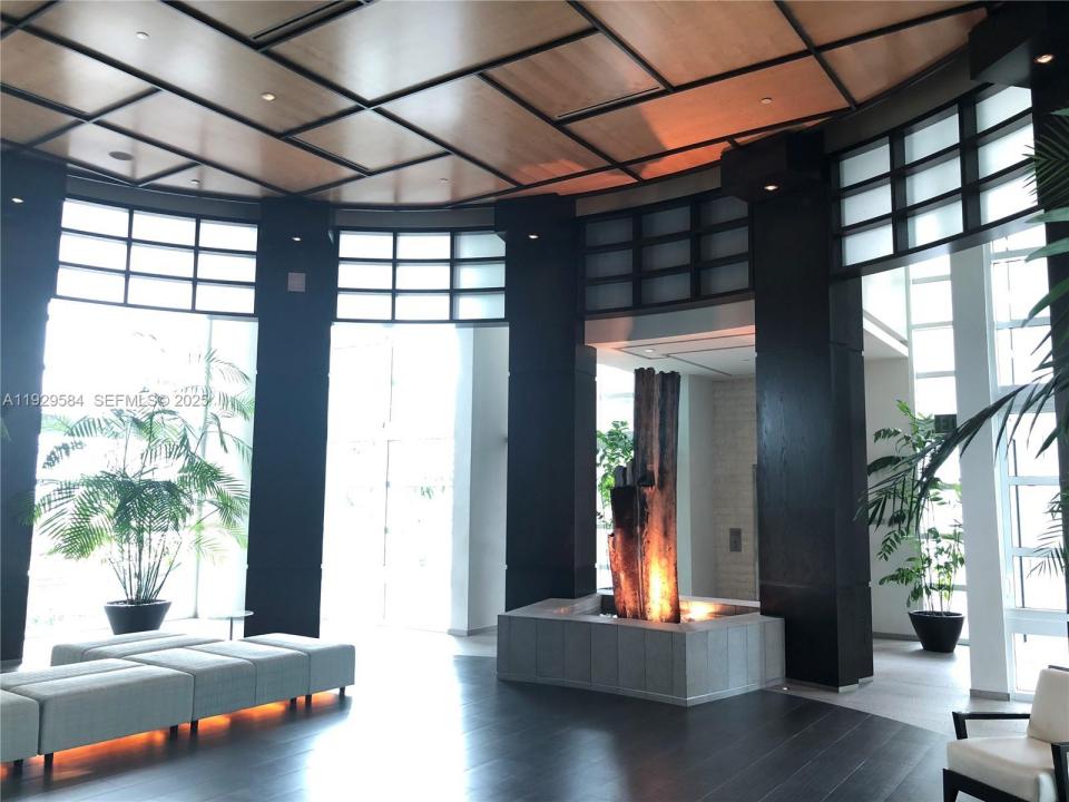 900 Brickell Key Blvd 1602, Miami, Floride 33131, États-Unis
