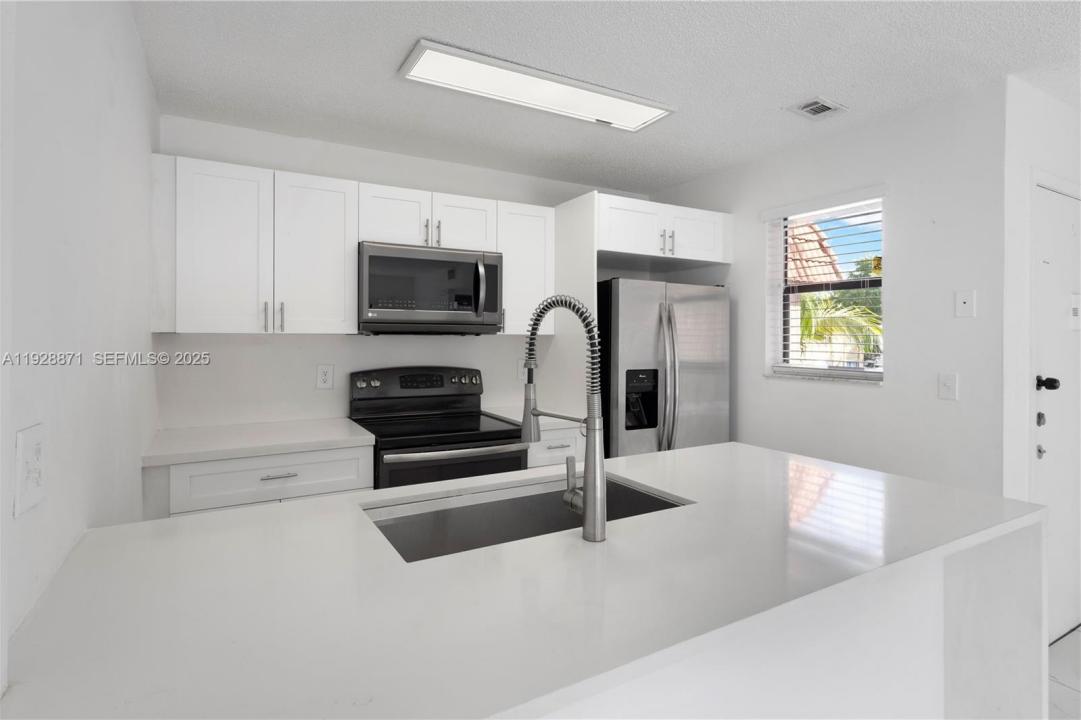 6580 W 27th Ct 58-21, Hialeah, Floride 33016, États-Unis