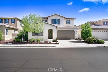 Polo Creek, Temecula, California 92591