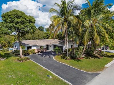 7509 NW 40th Pl, Coral Springs, Florida 33065