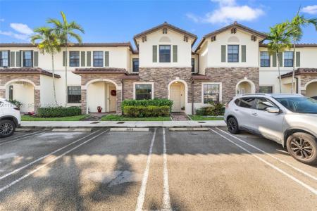 3272 W 92nd Pl, Hialeah, Florida 33018, USA