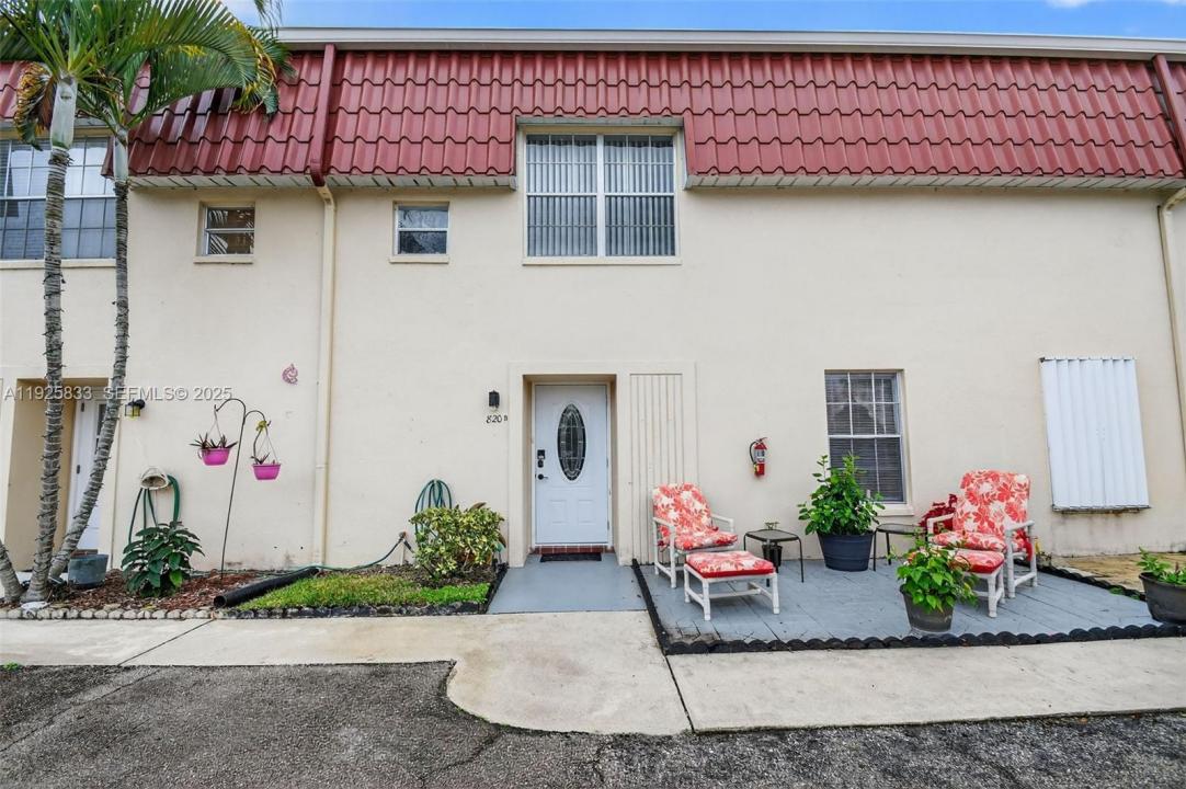820 Salem Ln B, Lake Worth, Florida 33467, USA
