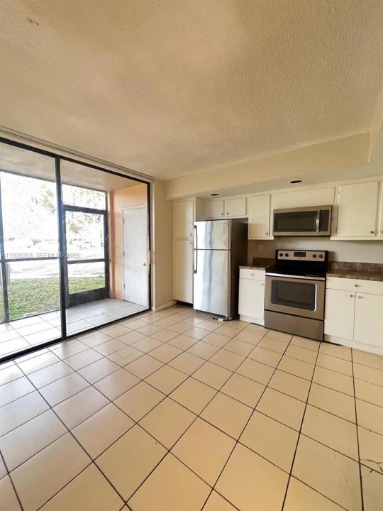 8600 SW 133rd Ave Rd 107, Miami, Florida 33183, Estados Unidos