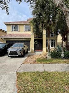 414 SW 205th Ave, Pembroke Pines, Florida 33029