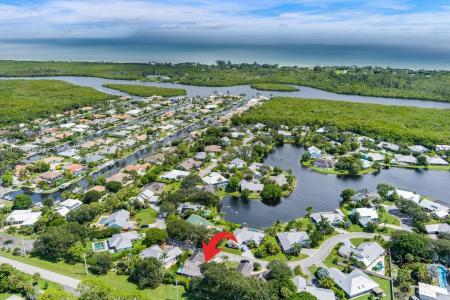 10370 SE Jupiter Narrows Dr, Hobe Sound, Florida 33455, USA