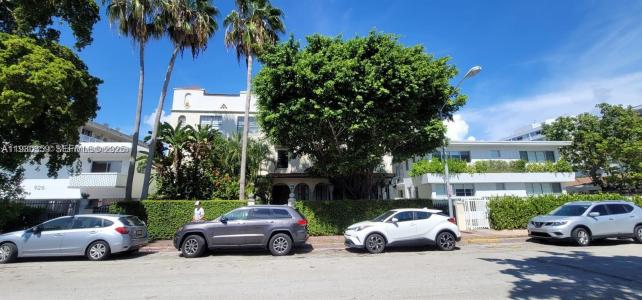 934 Michigan Ave 302, Miami Beach, Florida 33139, USA