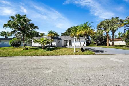 4603 King Palm Dr, Tamarac, Florida 33319, Stati Uniti