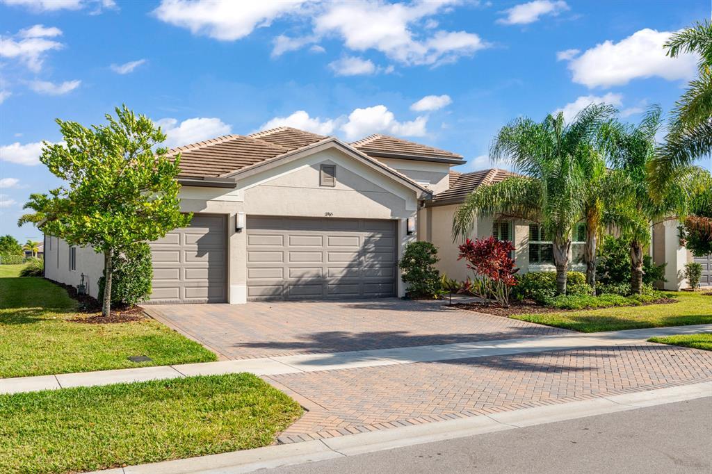 11965 SW Sandy Bay Cir, Valencia Grove, Port St Lucie, Florida 34987