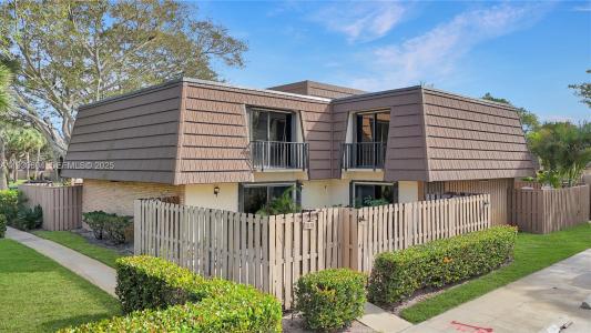 1515 15th Ct, Palm Beach Gardens, Florida 33410, USA