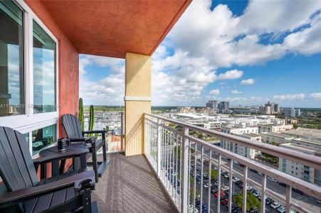 7350 SW 89th St 1702S, Miami, Florida 33156, USA