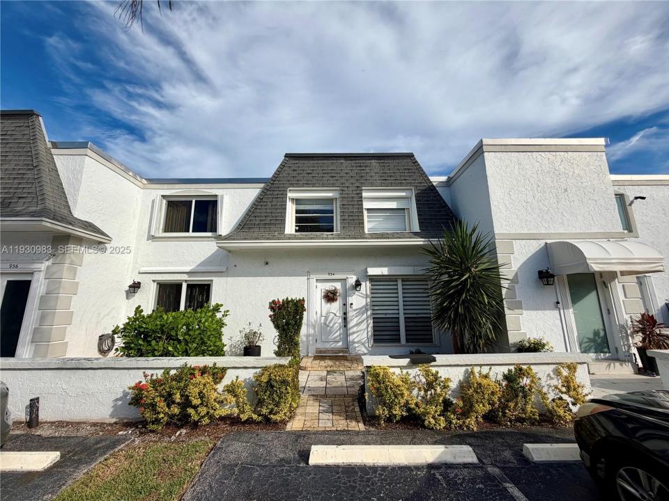 934 NE 27th Ave, Hallandale Beach, Floride 33009, États-Unis