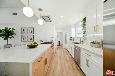 Titian Avenue, Granada Hills, Califórnia 91344, Estados Unidos