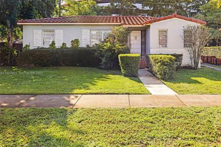 3310 SW 21st St, Miami, Florida 33145, USA