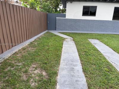 50 NW 68th Ct 2, Miami, Florida 33126, USA