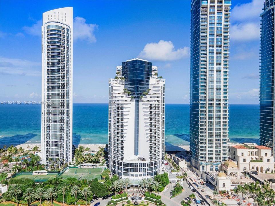 18001 Collins Ave 2101, Sunny Isles Beach, فلوريدا 33160, الولايات المتحدة