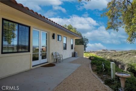 Leta, Calimesa, California 92320, Stati Uniti