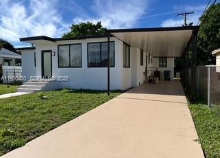 4990 E Palm Ct, Hialeah, Florida 33013, USA