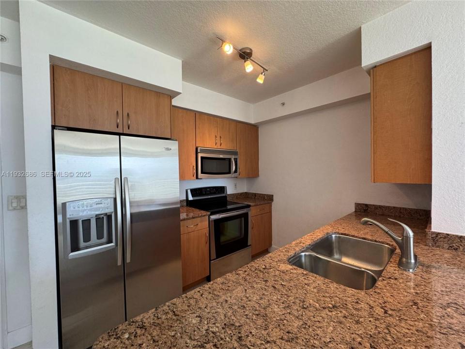 1830 Radius Dr 915, Hollywood, Floride 33020, États-Unis