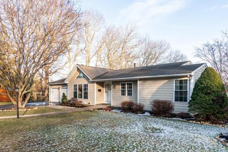 216 Vancouver Avenue, Warwick, RI 02886, USA