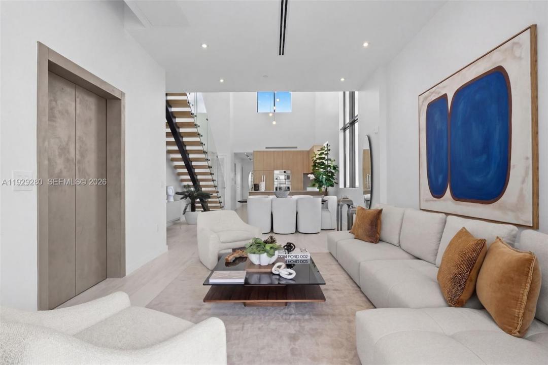 756 84th St B, Miami Beach, Floride 33141, États-Unis