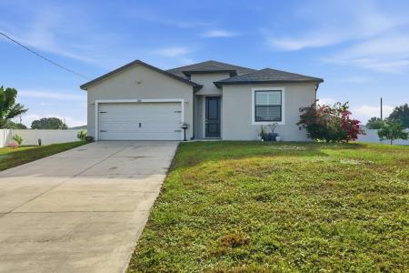 1068 E Bass Court, LaBelle, Floride 33935, États-Unis