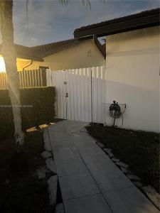 Miami, Florida 33184, USA