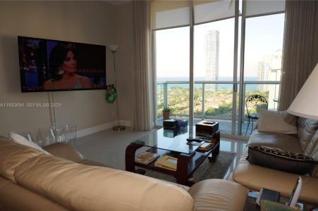 19390 Collins Ave PH-26, Sunny Isles Beach, Florida 33160, USA