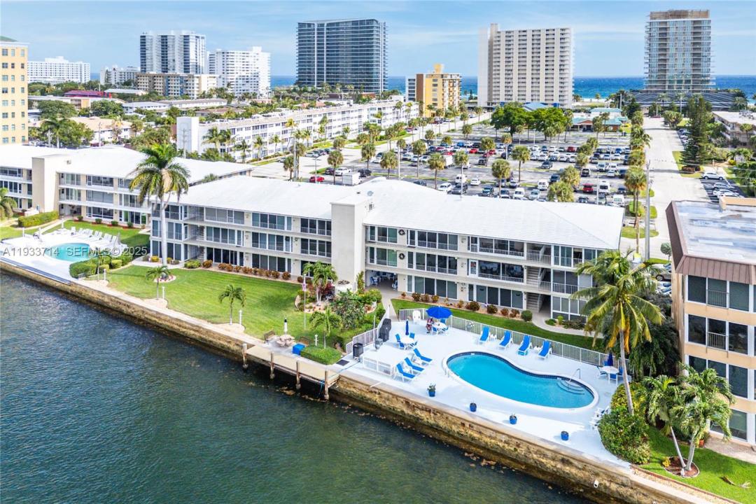 743 N Riverside Dr 5C, Pompano Beach, Floride 33062, États-Unis