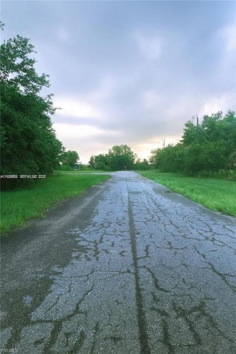 613 Grant Blvd, Lehigh Acres, Florida 33974, Stati Uniti