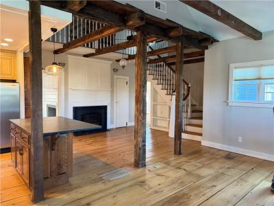 31 Bradford Street 1, Bristol, RI 02809, USA