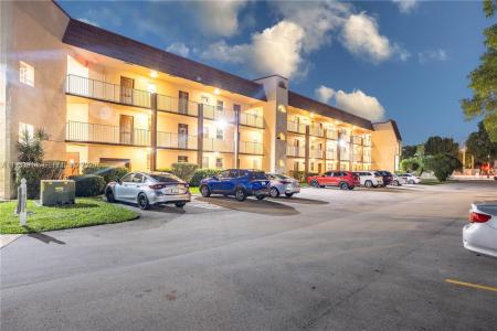 2811 N Pine Island Rd 309, Sunrise, Florida 33322, USA