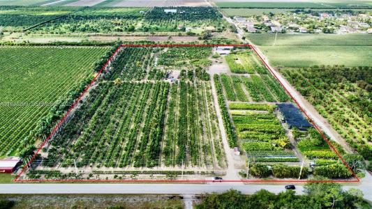32800 SW 202nd Ave, Homestead, Florida 33034, USA