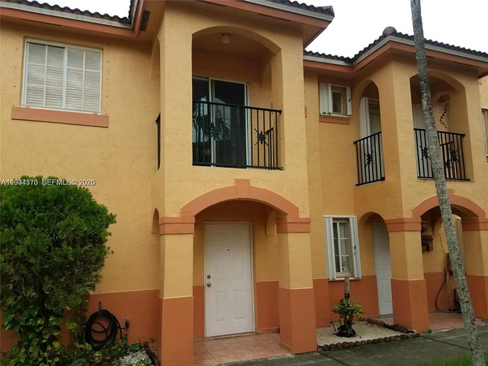 10658 NW 87th Ct 10658, Hialeah Gardens, Florida 33018