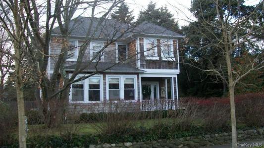 29 Ash Street, Oyster Bay, New York 11560, États-Unis